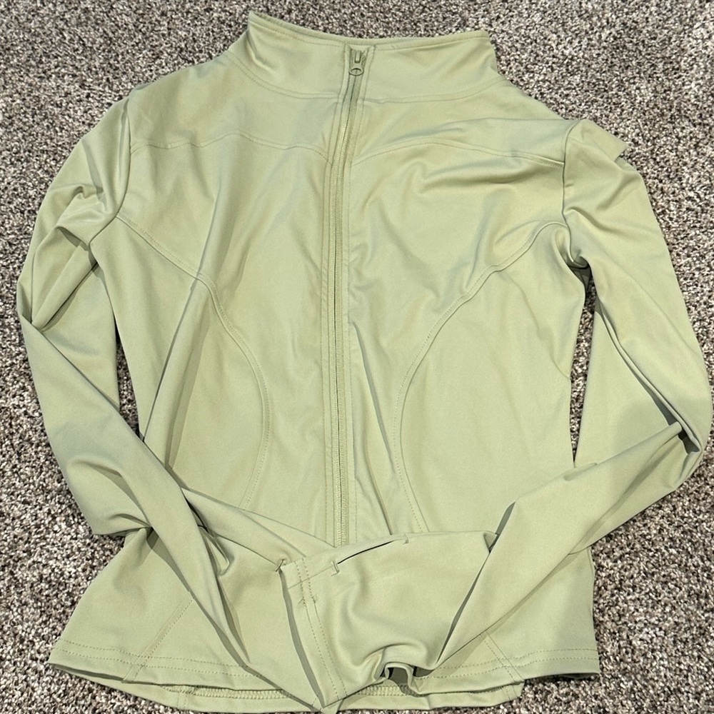 AMAZON Athletic Jacket size XS/S Celery Green  NEW